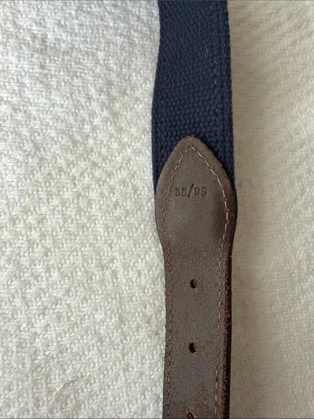 THE BELTED COW CO-Navy Blue Sail Boat Solid Brass Buckle Belt Maine USA Sz 38